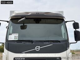 Volvo FL 210 FL 4X2 12tonner 2500kg ladebordwand Auto...