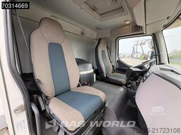 Volvo FL 210 FL 4X2 12tonner 2500kg ladebordwand Auto...
