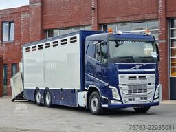 Volvo FH 13.420 6x2 - 1 deck livestock + 2 deck Michi...