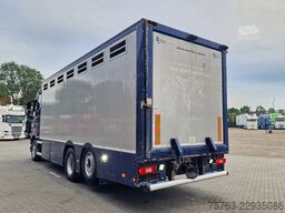 Volvo FH 13.420 6x2 - 1 deck livestock - Manual gearb...