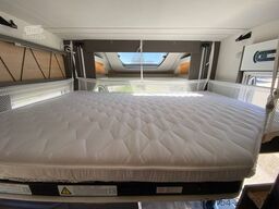 LMC Tourer  H 730 G  ,Hubbett, Navi,Wintertauglich