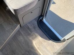 LMC Tourer  H 730 G  ,Hubbett, Navi,Wintertauglich