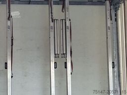 SCANIA P360 B6x2*4 LB LBW Lift/Lenk AHK Böse Getränke