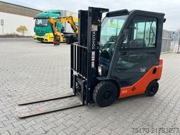 Toyota 02-8FDF15 / Triplex: 4.30m / nur 321h! / SS