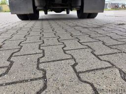 IVECO 72-210 KJoffer mit Ladebordwand,AHK, Blatt/ Luft