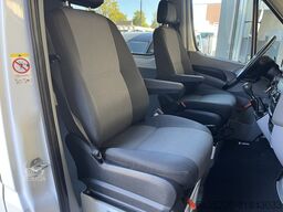 Volkswagen Crafter 35 2.0 TDI L2H2 Ideaal Camper!! Airco C...