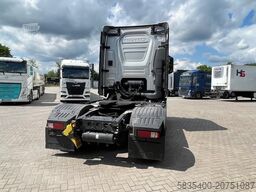 Ford Ford F-MAX Silverliner-Edition- leichter Unfall