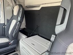 Ford Ford F-MAX Silverliner-Edition- leichter Unfall