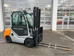 STILL RX70-35 / Triplex: 4.80m / nur 325h / SS / Waage