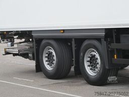 SCHMITZ CARGOBULL SKO 18/ LZG CITY FP 45 / LBW 2000 kg / CARR /TRI
