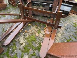 CATERPILLAR Palettengabel, Zinkenlänge 1.120mm, S.W.S.