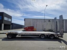 Humbaur HTD 30 3-axle machinery trailer with double loadin