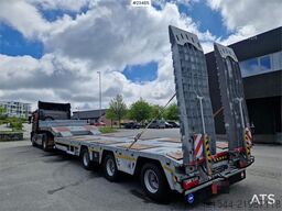 Alim 3-axle machine semi-trailer with hydraulic ramps