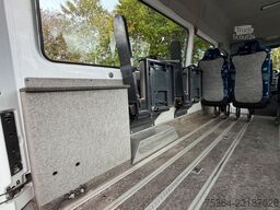 MERCEDES-BENZ Sprinter 308 Cdi 9 Sitze Schiebetür Klima Pdc