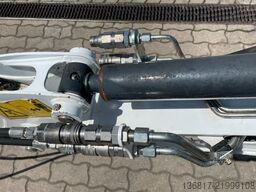 BOBCAT E19 MS01 AUX1+2 2xTieflöffel 1x Grabenräumwanne