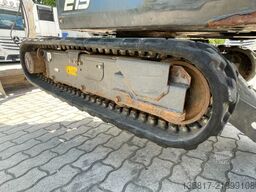 BOBCAT E19 MS01 AUX1+2 2xTieflöffel 1x Grabenräumwanne