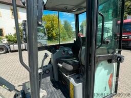 BOBCAT E19 MS01 AUX1+2 2xTieflöffel 1x Grabenräumwanne