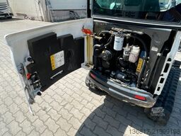 BOBCAT E19 MS01 AUX1+2 2xTieflöffel 1x Grabenräumwanne