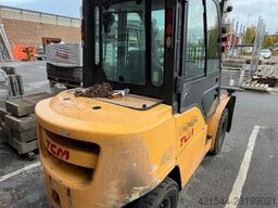 TCM 40 Counterbalance forklift