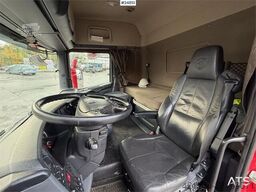 Scania R520 6x2 Box Truck with Full Side Opening