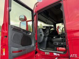 Scania R520 6x2 Box Truck with Full Side Opening