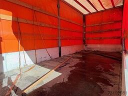 Iveco Eurocargo 4x2 Curtain-sided truck