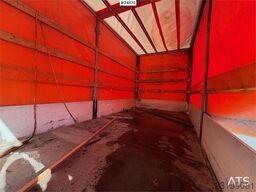 Iveco Eurocargo 4x2 Curtain-sided truck