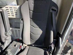 Iveco Eurocargo 4x2 Curtain-sided truck