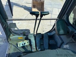 VOLVO EC 210BL Excavator Quick Coupler