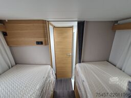 ADRIA Coral 60Y 670 DL 180PS/Automatik/LED/C6E Uvm