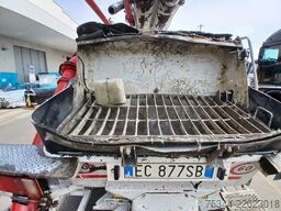 Iveco 380E38H/80