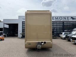 STX De Luxe 18T STX trailer 18T, 4 horses + living