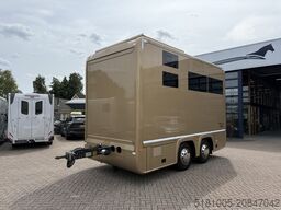 STX De Luxe 18T STX trailer 18T, 4 horses + living