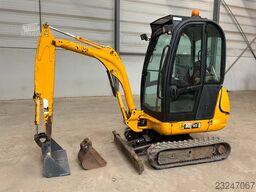 JCB 8018