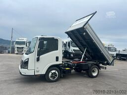 Isuzu M27