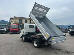 Isuzu M27