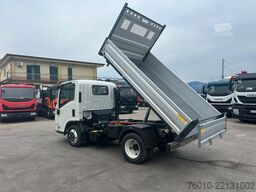 Isuzu M27