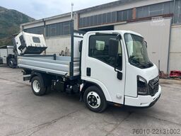Isuzu M27