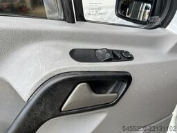 Mercedes-Benz Sprinter 210 2.2 CDI 325 Automaat Veegvuilkippe...