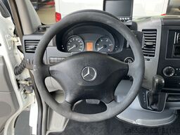Mercedes-Benz Sprinter 210 2.2 CDI 325 Automaat Veegvuilkippe...