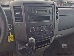 VOLKSWAGEN Crafter 3-Sitzer Klima Kasten