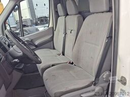 VOLKSWAGEN Crafter 3-Sitzer Klima Kasten