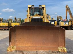 Caterpillar D6T XL