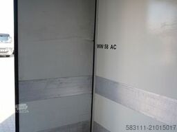 SCHMITZ CARGOBULL / CH?ODNIA / THERMO KING SLX 300 / HAKÓWKA / O?