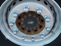 SCHMITZ CARGOBULL / CH?ODNIA / THERMO KING SLX 300 / HAKÓWKA / O?