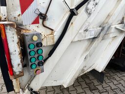 Mercedes-Benz Econic 2633 L/NLA 6x2/4 Econic 2633 L/NLA 6x2/4, Lenkachse, Sperrmüllwagen ca. 23,9m³