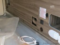 ROLLER TEAM Kronos 266 TL, Queensbett, Hubbett, Raumbad, 5 P