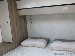 ROLLER TEAM Kronos 266 TL, Queensbett, Hubbett, Raumbad, 5 P