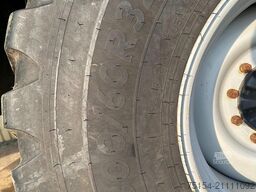 Wienhoff Typ 32.000 TW Profi Line / Vogelsang SwingMax 36 / Stegemann Frontsaugarm / Pflegebereifung zusätzli