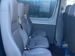 Mercedes-Benz Sprinter 317 6 Sitzer